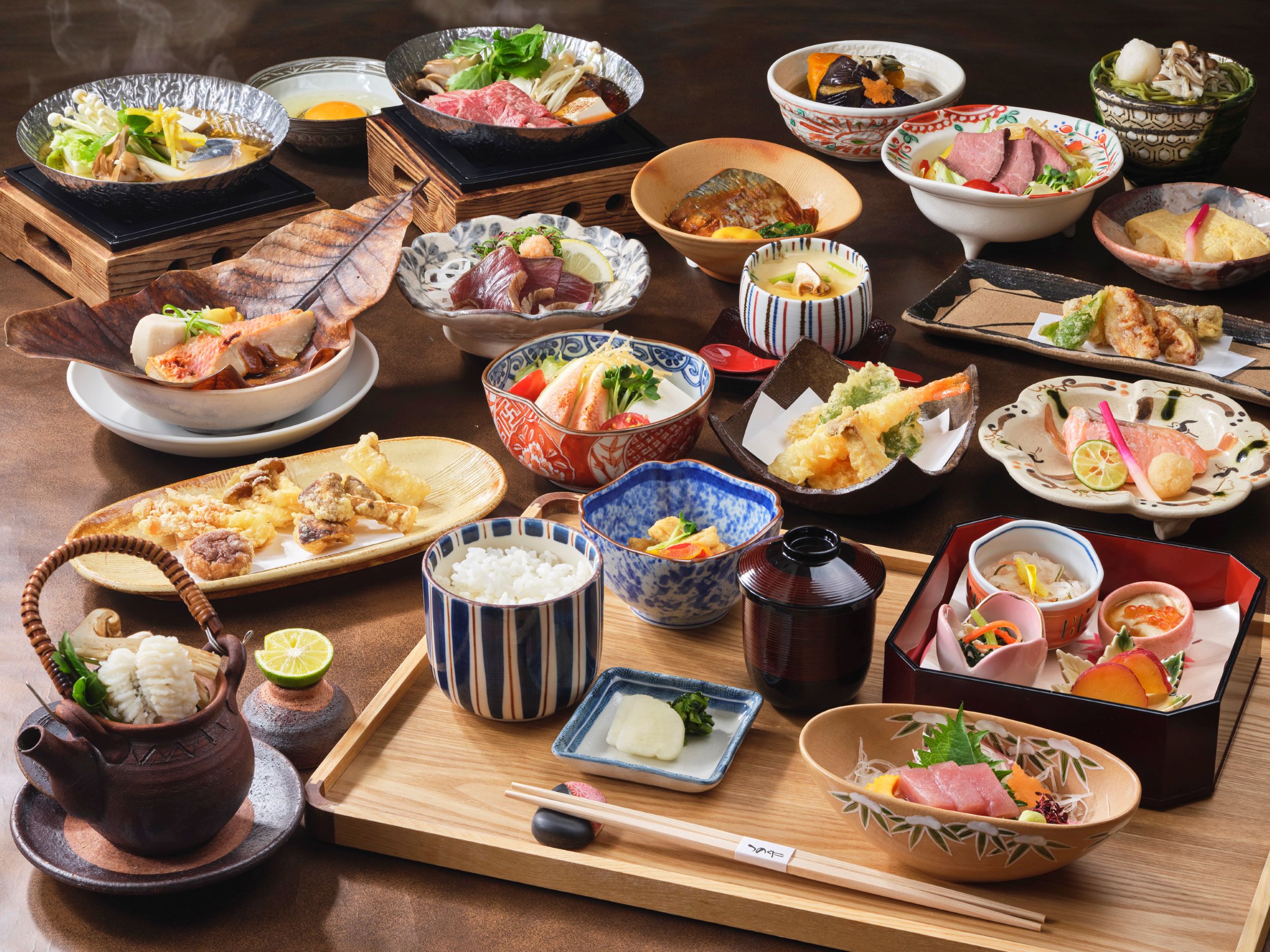 All-you-can-eat Japanese lunch! “Ama no Shiki Gozen” Order your favorite dishes from your table!