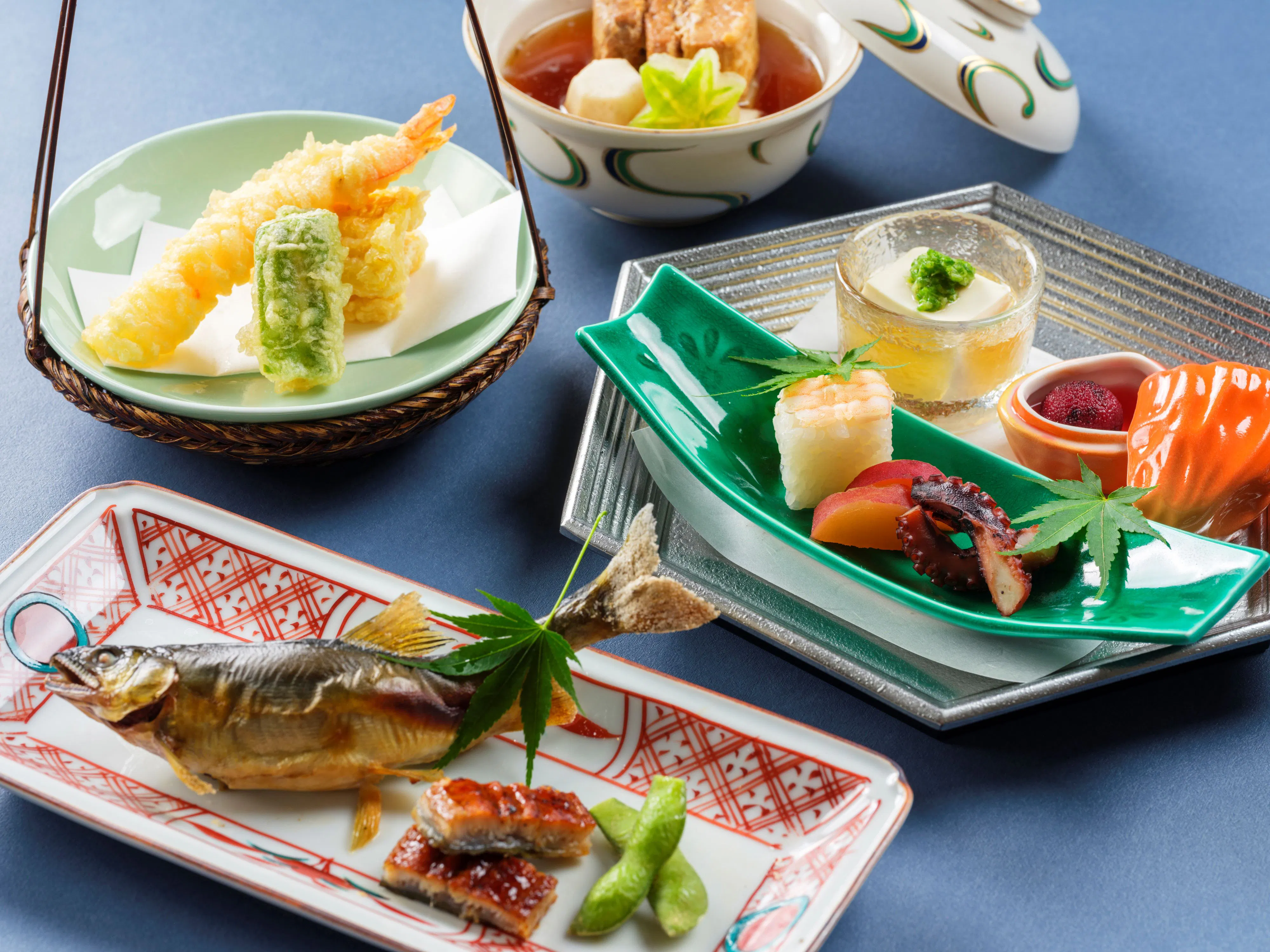 [Seasonal Kaiseki Lunch Special]