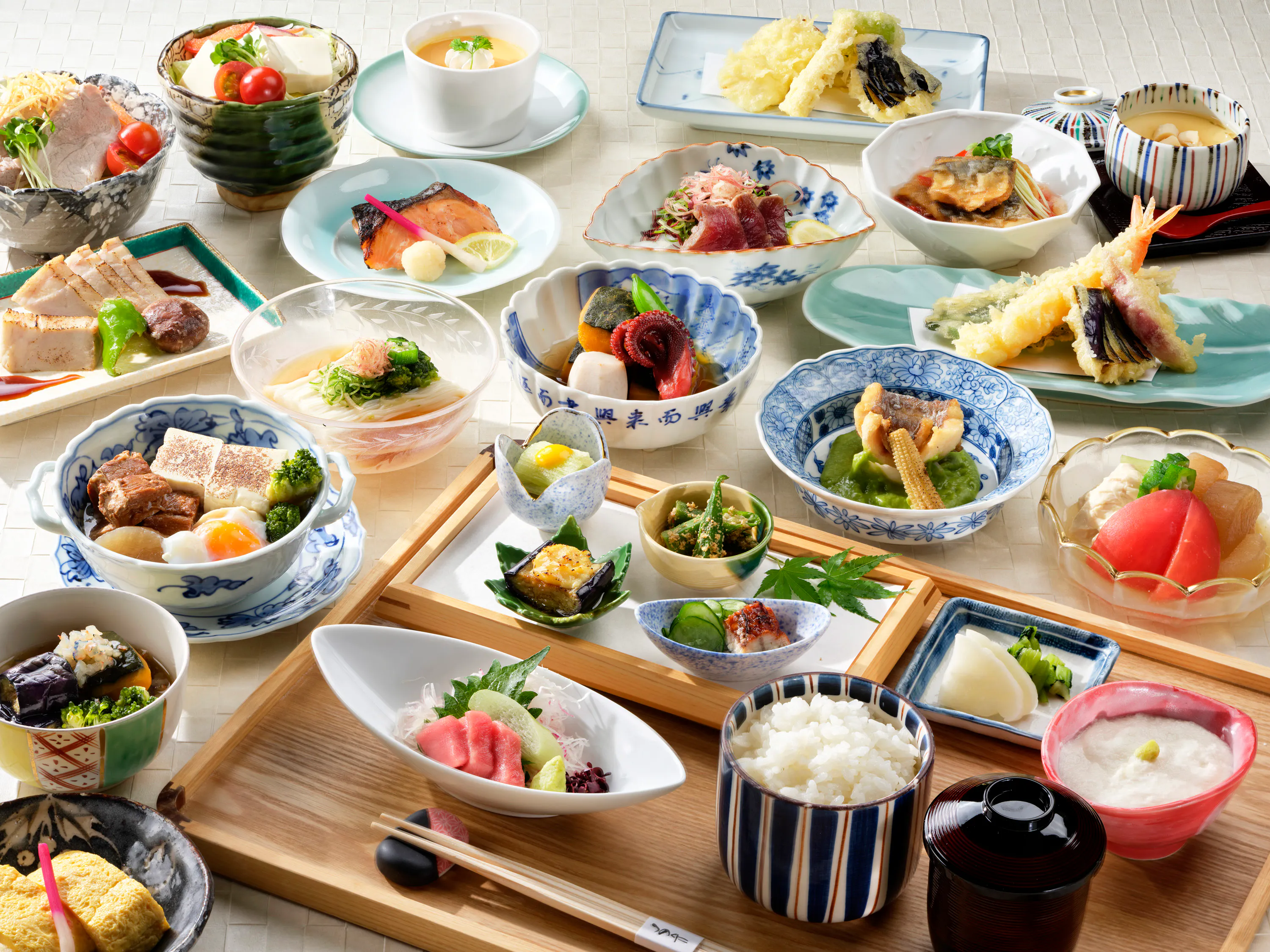 【平日限定】日式午餐自助!“尼四季御膳”喜欢的料理可通过桌上点餐享用!