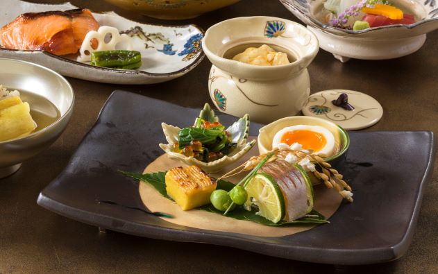 [Seasonal Kaiseki Lunch Special]