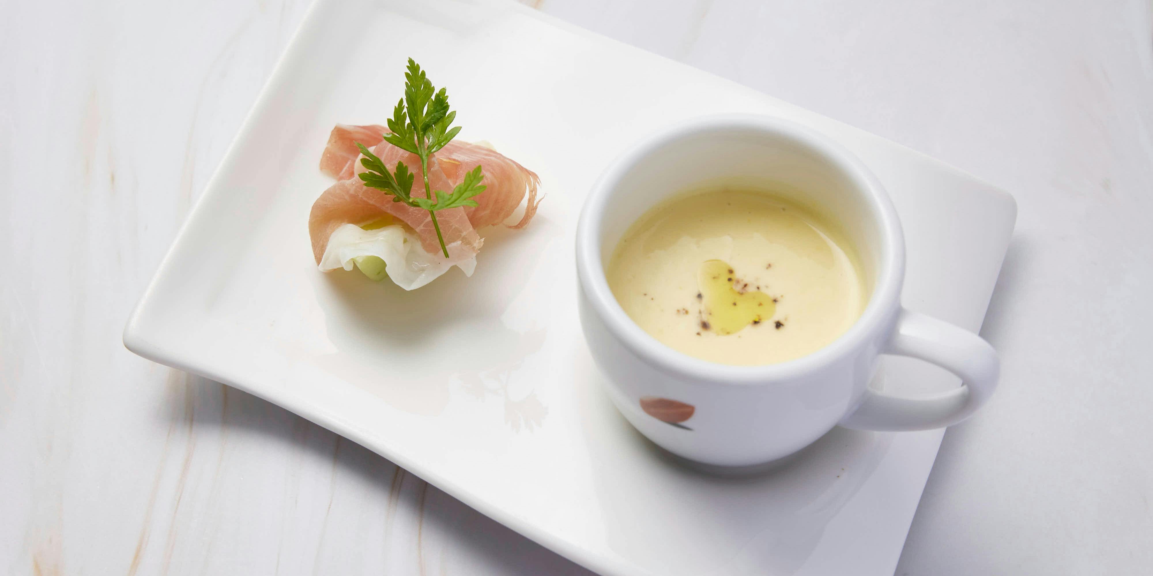 【LUNCH SOLE】Wメインを愉しむカジュアルコース×ワゴンデザート