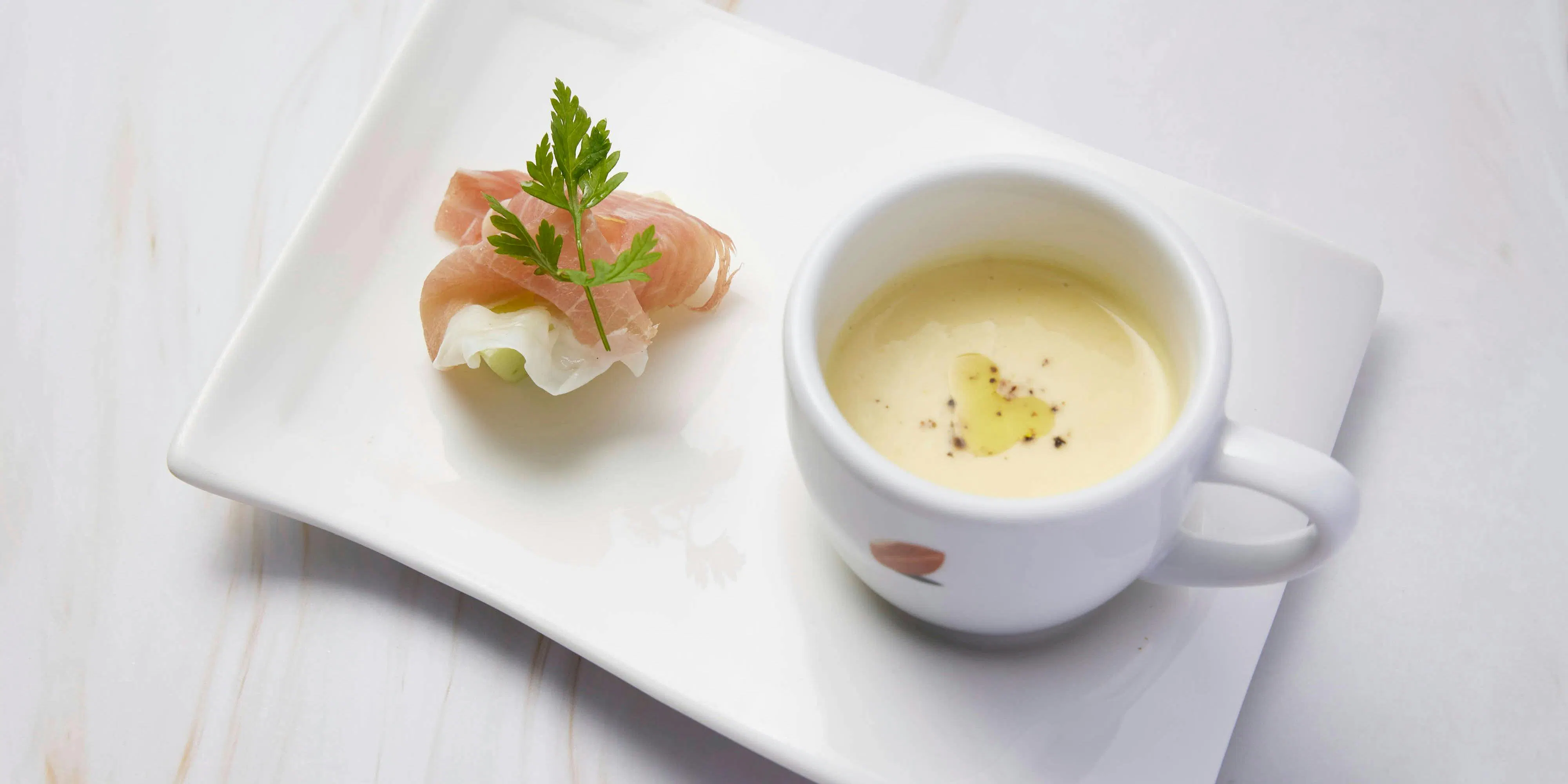 【LUNCH SOLE】Wメインを愉しむカジュアルコース×ワゴンデザート