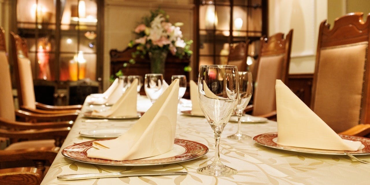 【French 包间费免费聚餐套餐】