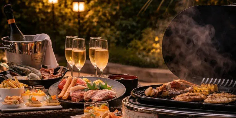 【The BAR】露台×夜景 SKYBBQ(下酒前菜3種・BBQ套餐+無限暢飲)