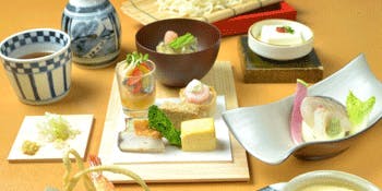 【土祝限定ランチ　昼の宴会飲み放題！】「うち立て細うどん」と季節料理のランチ宴会飲み放題2hコース