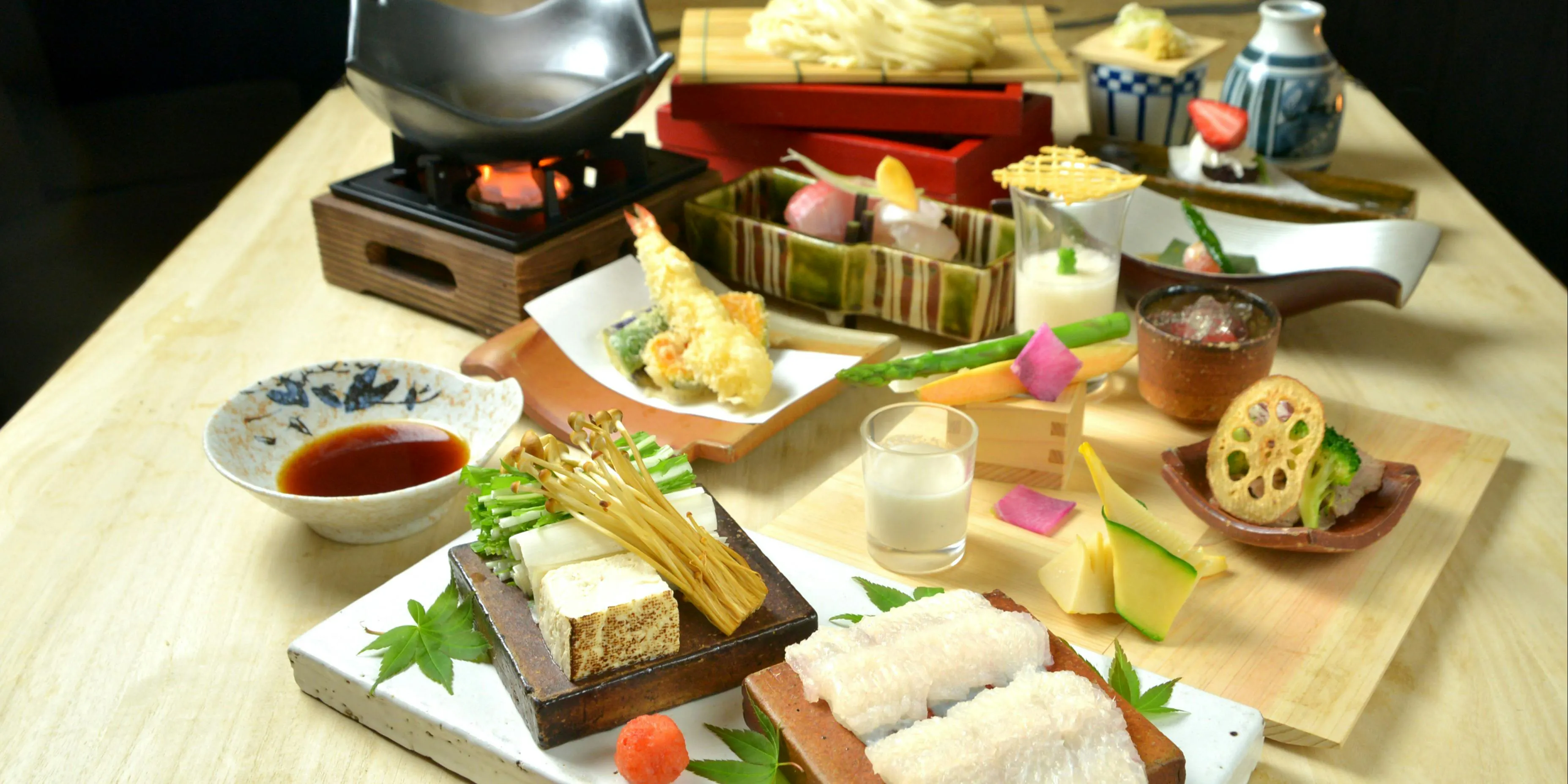 【宴會/暢飲】鱧魚涮涮鍋套餐 料理6品+附2小時暢飲 / 鱧魚涮涮鍋・天婦羅・自家製烏龍麵等6品