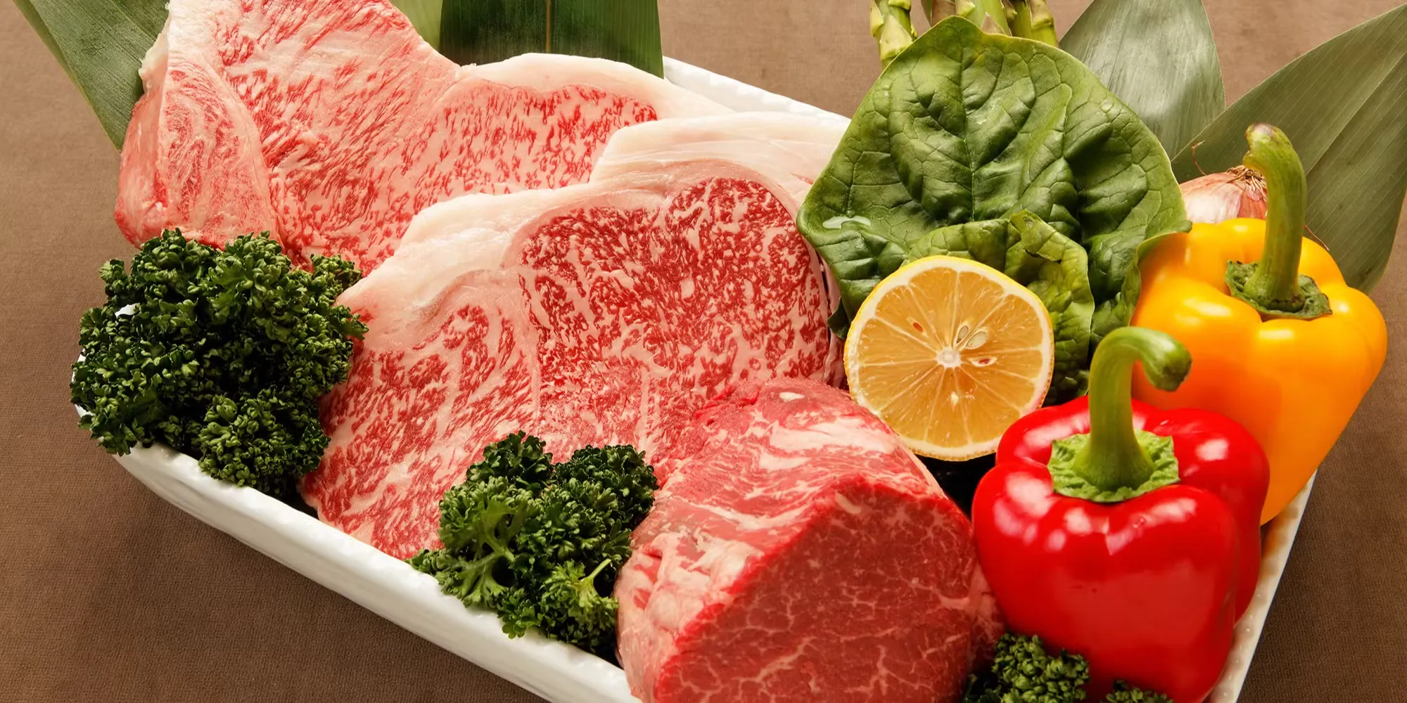 【时令套餐】精选黑毛和牛西冷和嫩腰肉品鉴，海胆，鹅肝等共9道菜