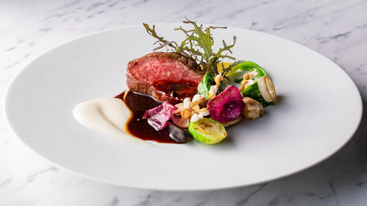 【Xmas2026】Christmas Lunch to Enjoy at a Restaurant Overlooking the Sea