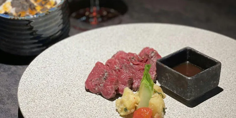 【短程套餐】时令蔬菜前菜和牛里脊肉