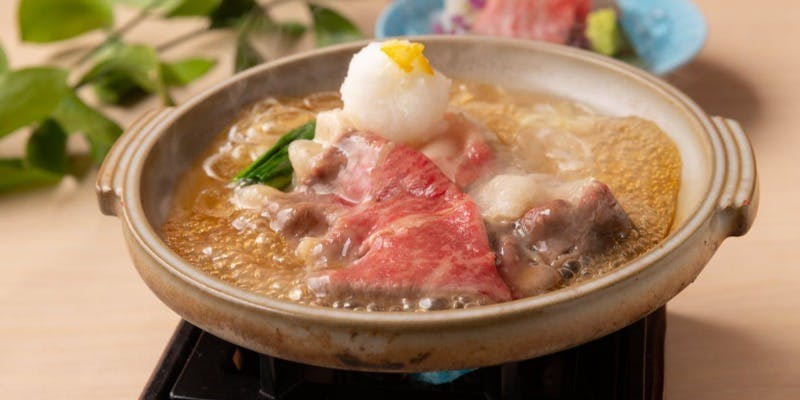 [Meeting of the Families × Private Room Guaranteed] Celebration Course with 9 Dishes Including Sakura Tea and Domestic Beef Grilled on a Ceramic Plate