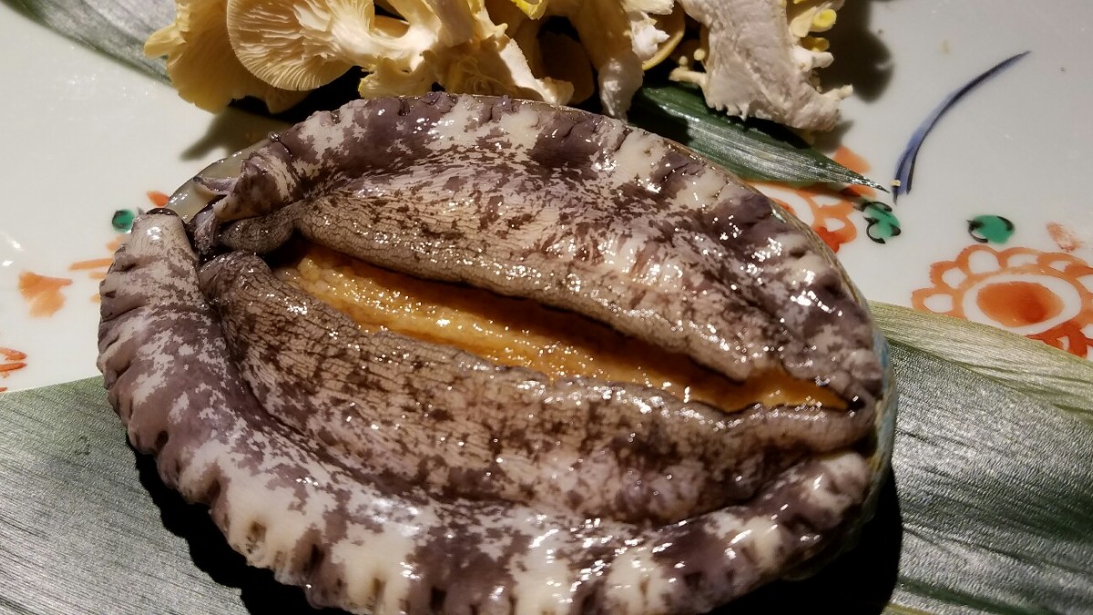 [Ginza Course] Our Most Popular! Steamed Ezo Abalone × A5 Japanese Black Wagyu Seared Grill × Kaiseki Cuisine: A Luxurious 9-Course Menu