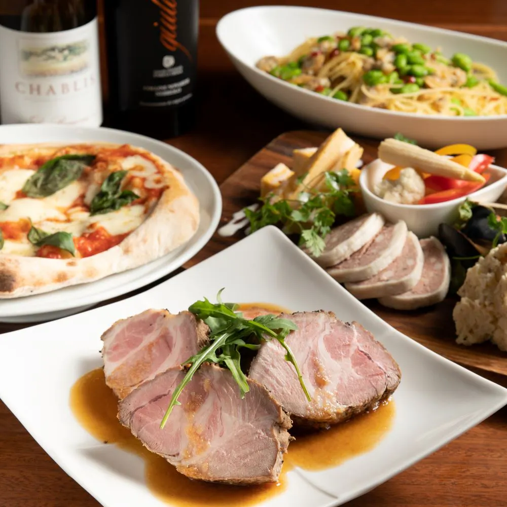 "All-You-Can-Drink Including Sparkling Wine 'Standard Party Plan' - Includes an Assortment of Appetizers, Pizza, Pasta, Main Dish, Dolce and more for a Total of 5 Dishes"