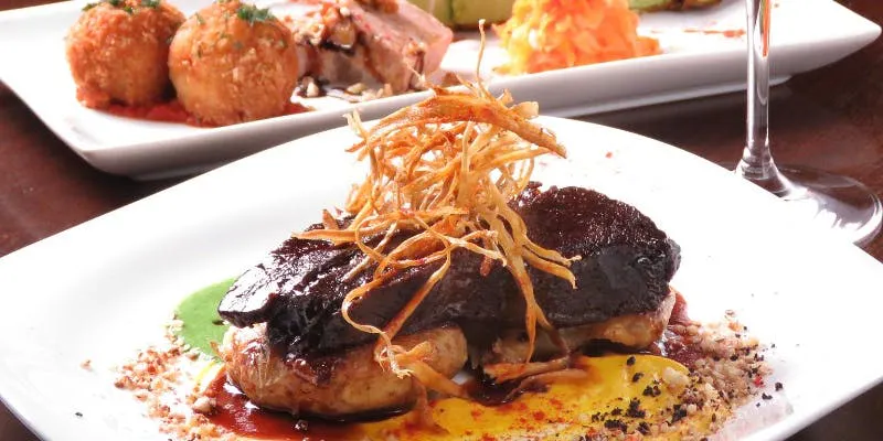 【特別ランチコース B 】8時間じっくり煮込んだ牛ほほ肉の赤ワイン煮込みなど全5品