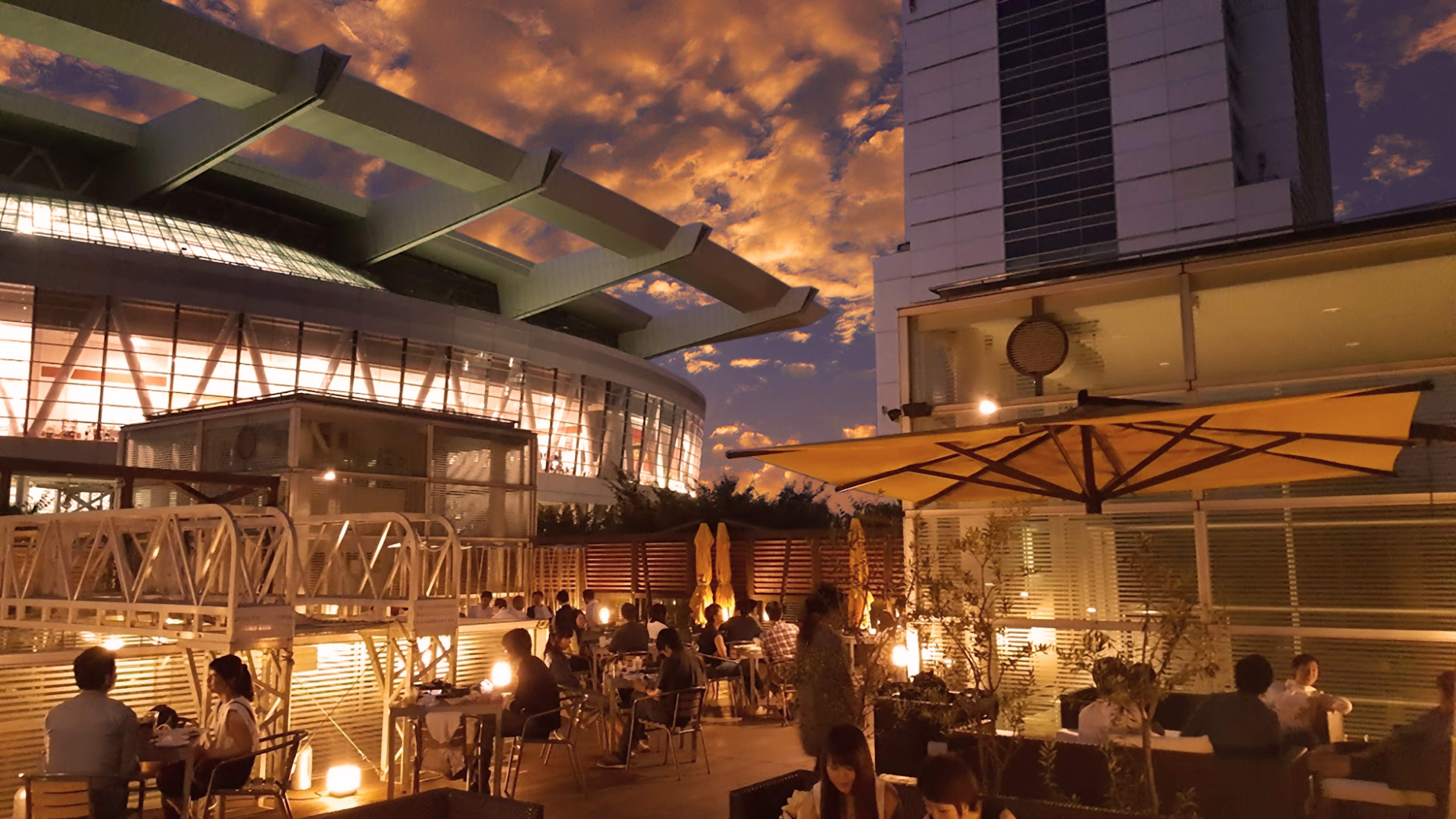 Summer Limited [Terrace Seating Guaranteed] Keyaki Hiroba Rooftop Beer Garden 2026! BBQ Plate + Appetizer Buffet & 2-Hour All-You-Can-Drink! Freshly Baked Wood-Fired Pizza, Serafina’s Signature, Also Available!