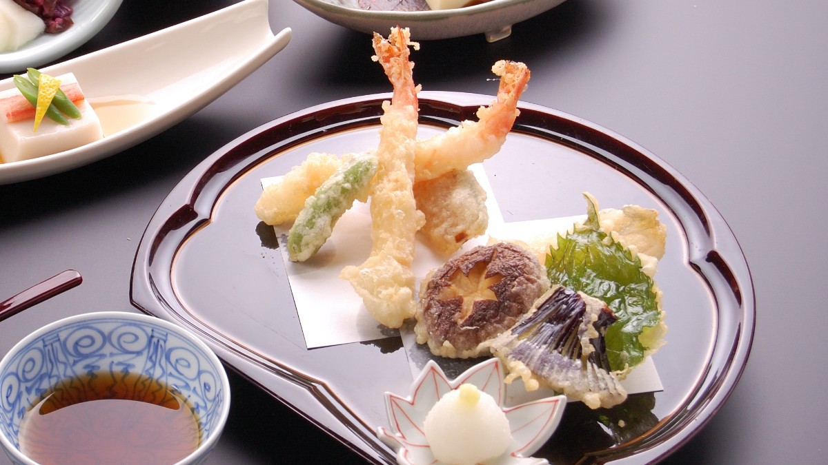 【天ぷら御膳】季節の先付や造り、天ぷら盛り合わせなど