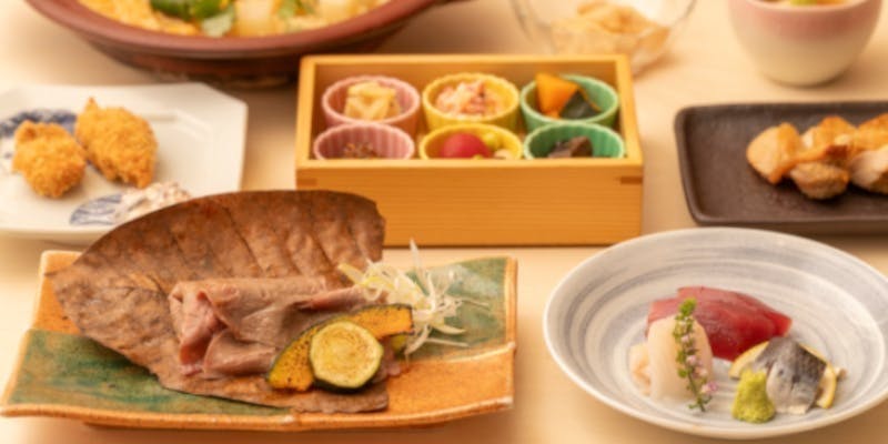 【会食やご接待に】「雅」和牛の炙りや蟹と三つ葉の羽釜ご飯等　全8皿