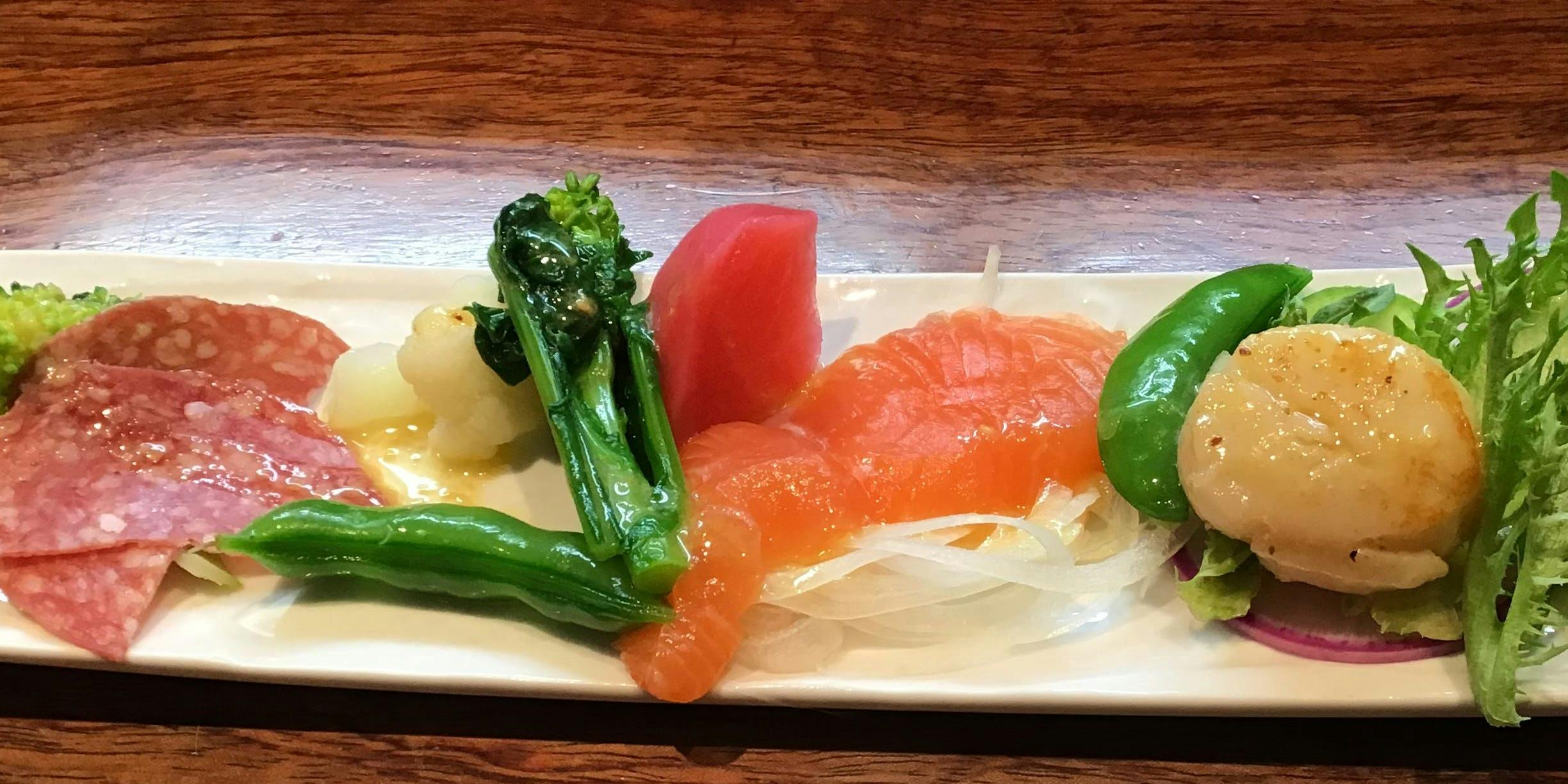 【Aランチ】選べるメインなど全4品　【現金お支払いのみ】