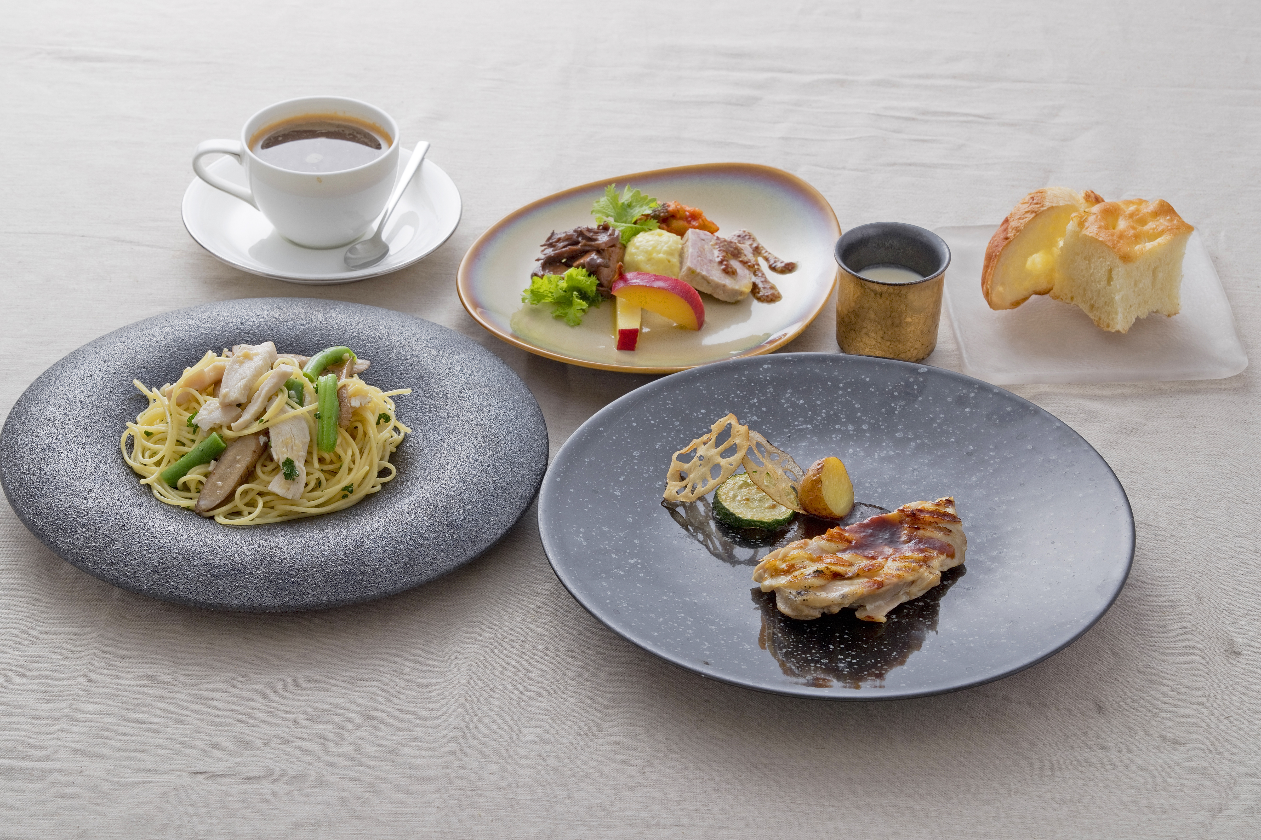 【スミレ Lunch 】お好みのパスタとメインが選べるコース全6品