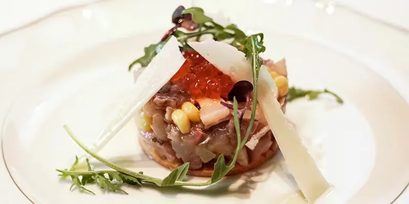 【Menu A】Choose any 3 dishes you like from appetizers, main course and dessert for a total of 4 dishes.