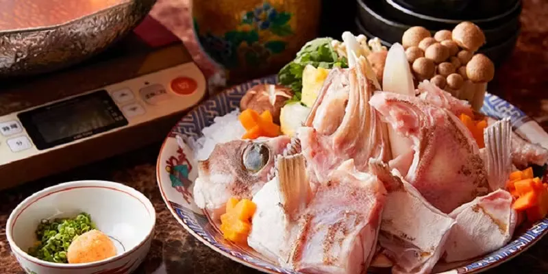 【天然一本釣り くえ鍋コース】全6品