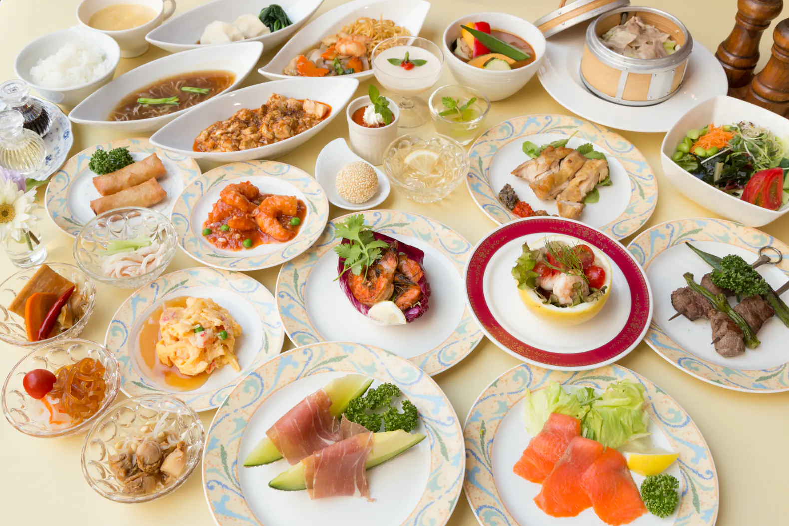 ニューイヤー【ランチ】バイキング2027