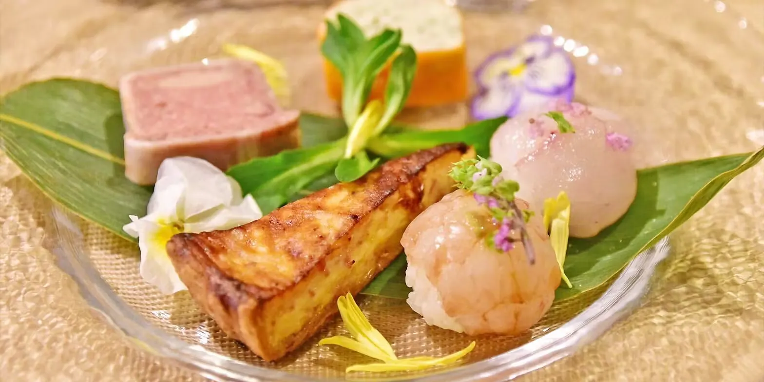 Mikazuki: All 4 Courses