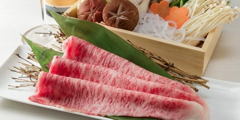 ◆Signature◆ Kuroge Wagyu Shabu-Shabu 9,500円 | A standard hot pot course well suited for business entertainment and dinner meetings