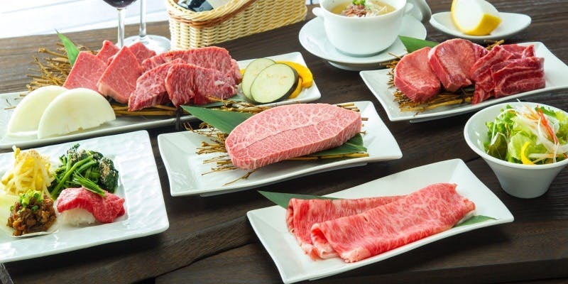 ◆For Anniversaries and Business Entertainment◆ Whole Cow Course 12,000 yen | Enjoy Thick-Cut Tongue and Matsusaka Beef Grilled Shabu-Shabu