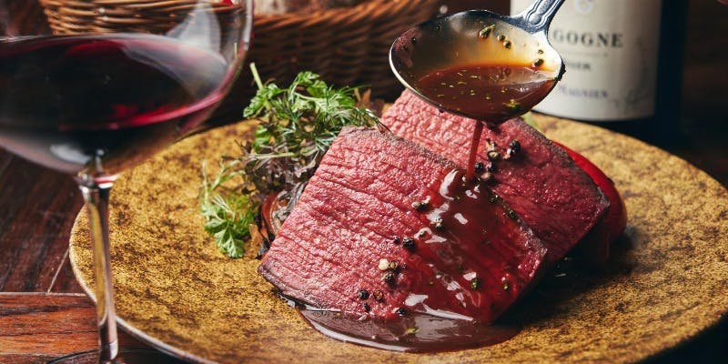 【大盘形式/特别计划】主打国产牛“臀肉”炭火烧的全8道菜