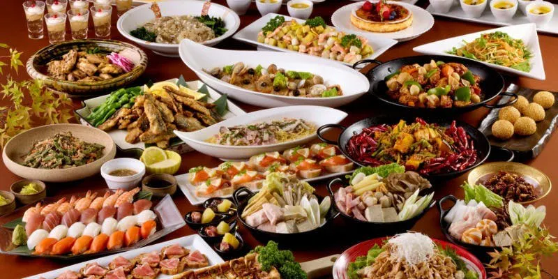Japanese, Western, and Chinese Cuisine: An Autumn Feast Buffet