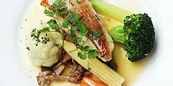 ~The Chef's Menu~ Amuse-Bouche, Assortment of Appetizers, Seasonal Demi Soup, Main Course, Dessert