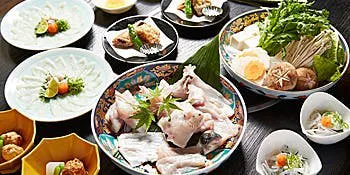 【粋月】尽享包括河豚刺身、河豚火锅、炸河豚在内的8道菜品