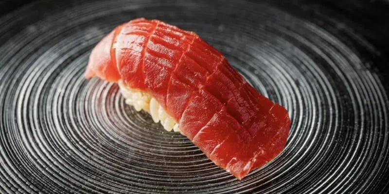 【梅コース　逸品料理、握りメイン】厳選された食材を使用した刺身、握りメインのコース！19,800円