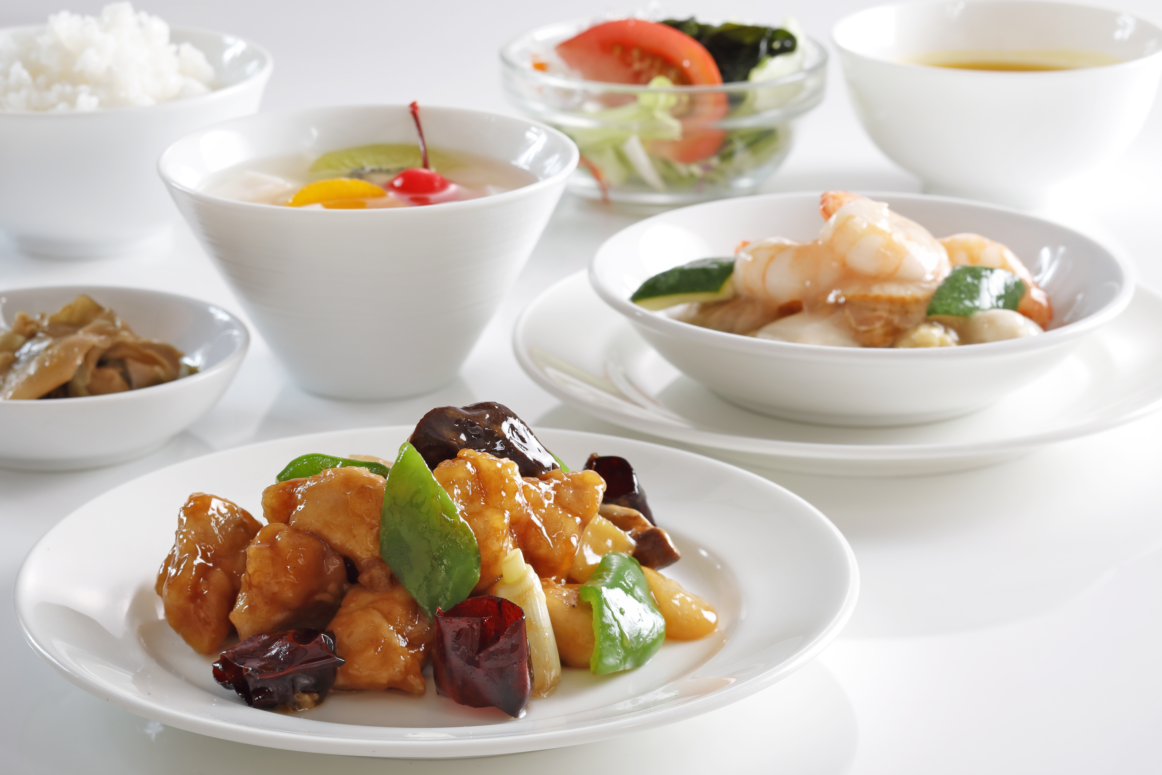 Weekday Only Sichuan Set (Main Dish, Bang Bang Chicken, Soup, Salad, and 6 Other Items)