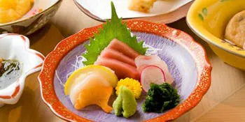 【花之海套餐】結合時令料理的全10道菜品