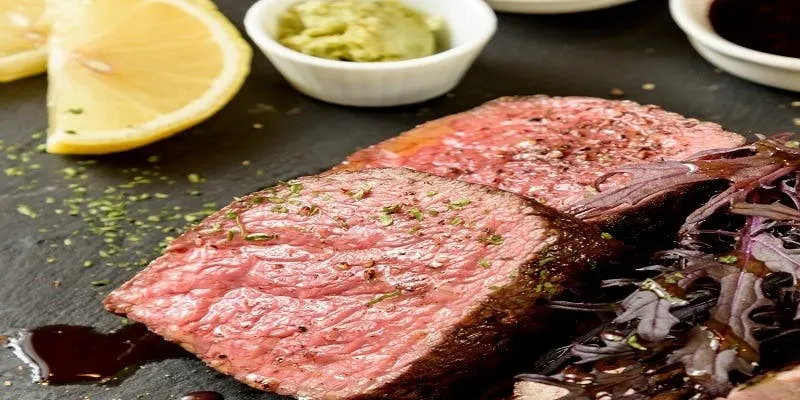 絶品赤身肉!牛ミスジのグリルプラン!】全6品 +飲み放題2.5H付き