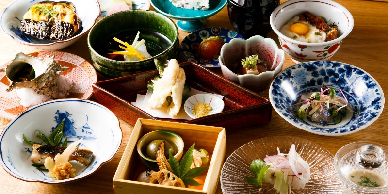 【Chef's Luxurious Omakase Course】13 dishes in total