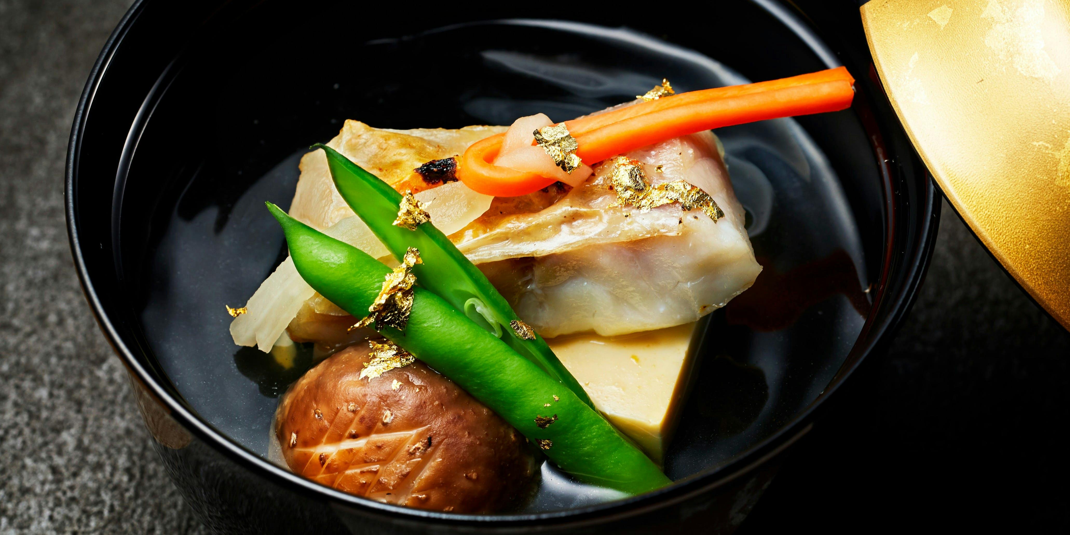 노포 요정에서 즐기는 런치 가이세키 ~전 7품~ 5,720円(서비스료 별도)