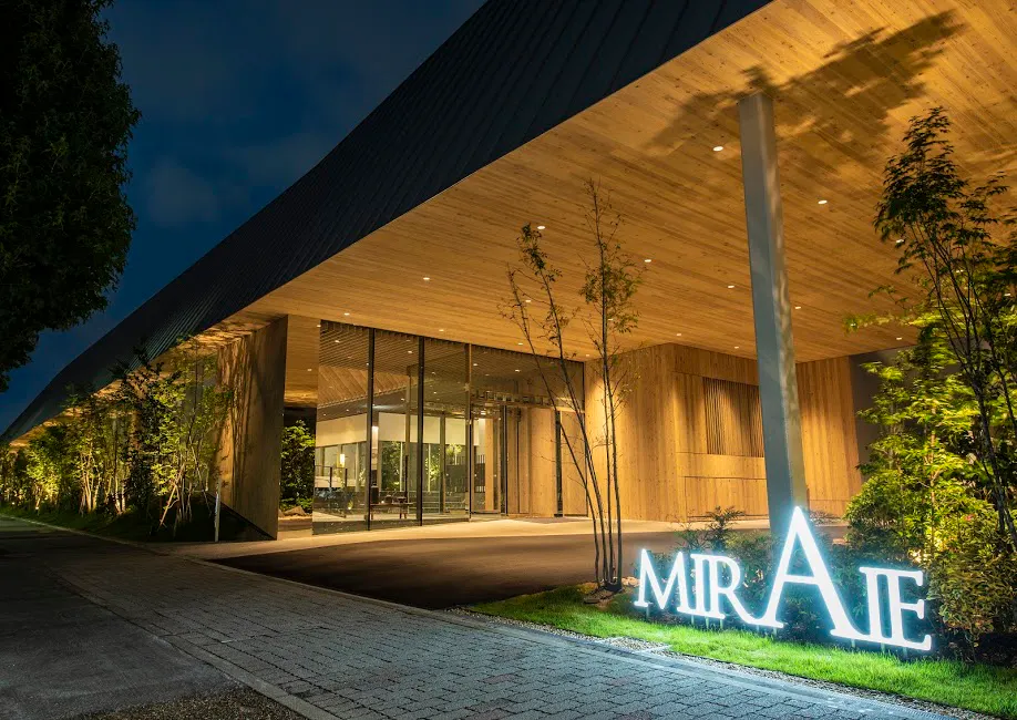 MIRAIE Dining／MIRAIE LEXTHOUSE NAGOYA
