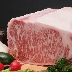 極上神戸牛ロースステーキコース（170ｇ=21,620円、220ｇ=27,260円）