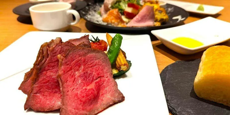 【”1日限5组” 牛肉专门店套餐】前菜及意大利面共6道菜品