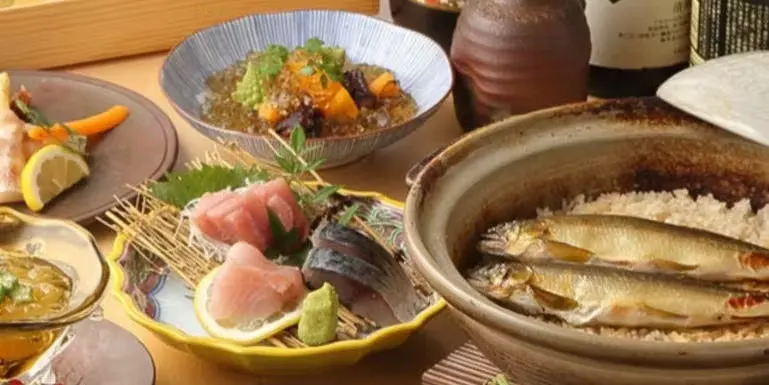 【膳】可享用鮮豔八寸和使用季節食材的土鍋炊飯的高級限定套餐-13道菜-