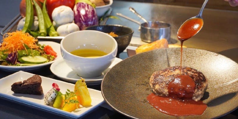 【黒毛和牛ハンバーグコース ※平日限定】新鮮な和牛ハンバーグを鉄板焼きで…