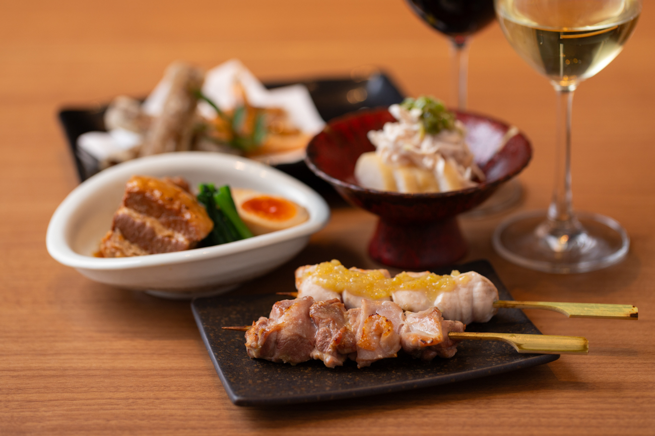 [Weekdays only, after 8:00 PM] Includes 2 hours of all-you-can-drink, including sake  【月】Course