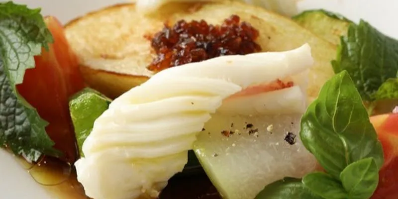 【오마카세 런치】전채, 메인, 디저트 등 총 5가지 요리