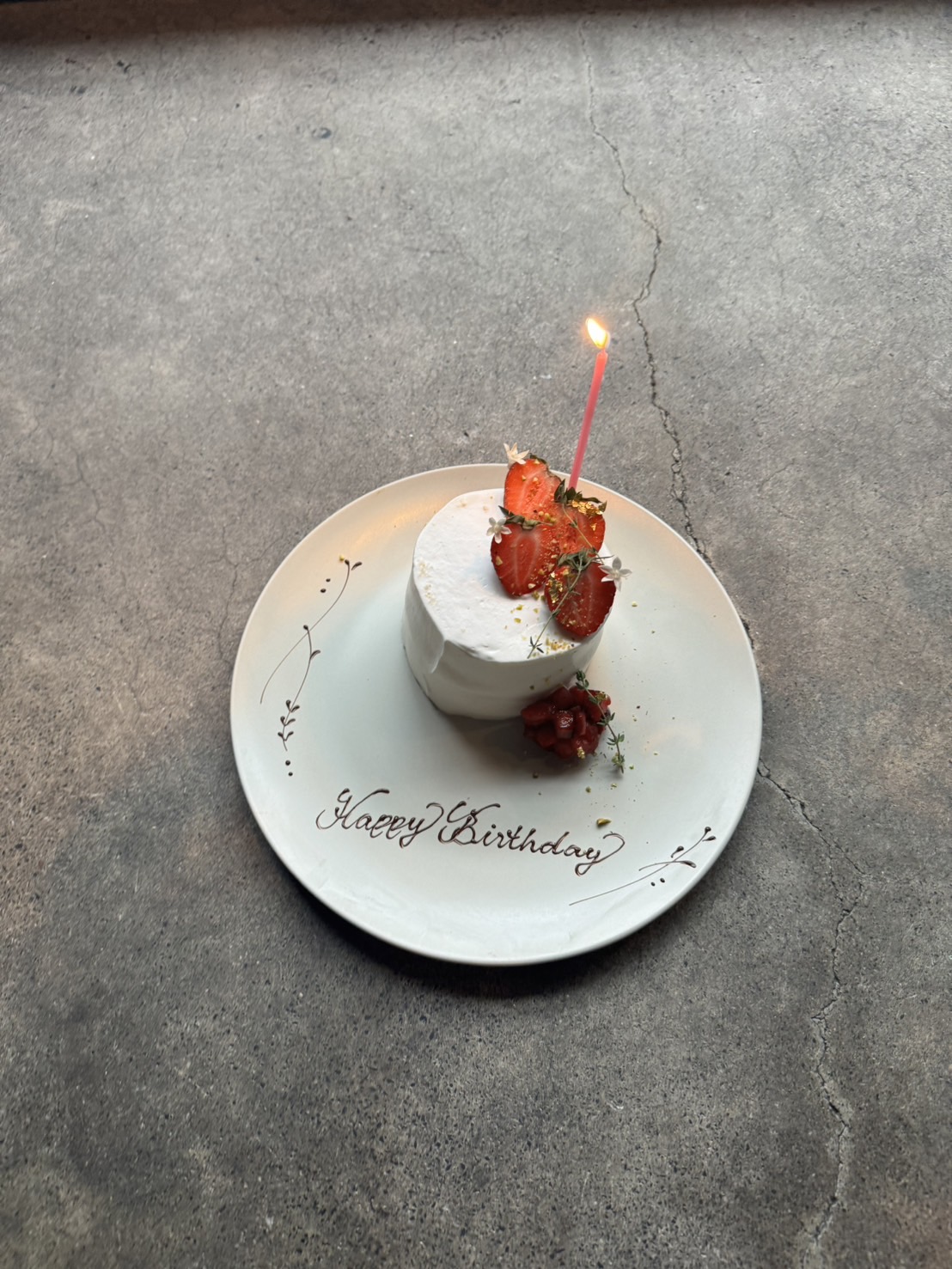 [Anniversary] A total of 8 dishes including Black Wagyu Beef Steak and Whole Cake