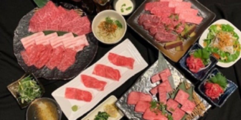 近江うしタンステーキやユッケなど料理長オススメ贅沢コース　