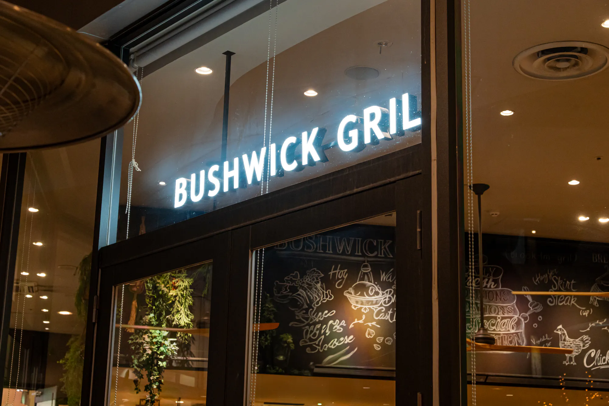 BUSHWICK GRILL コクーンシティ