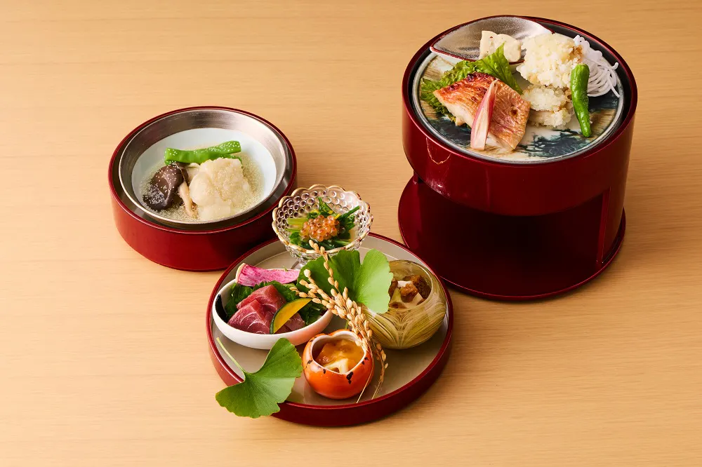 【Sen】3-tier Bento Box and 5 Other Dishes (Weekdays)