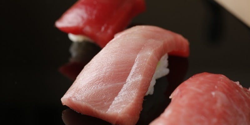 Limited to 4 groups per day, Lunch Special Omakase Course